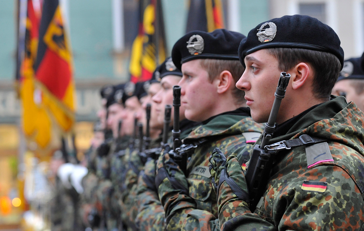 ألمانيا تستعيد تاريخها العسكري وتدرس إعادة الخدمة العسكرية الإجبارية