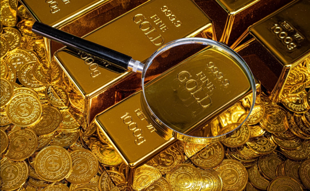 الذهب يحقق رقمًا قياسيًا جديدًا ويستعد لتحقيق مكاسب أسبوعية رابعة