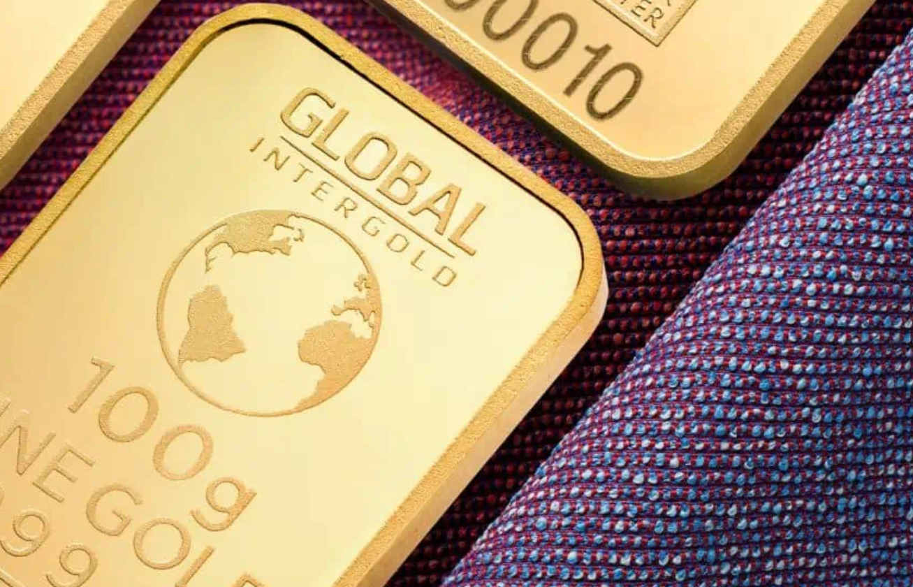 مكاسب الذهب تتصاعد بفعل الطلب المتزايد على الملاذ الآمن