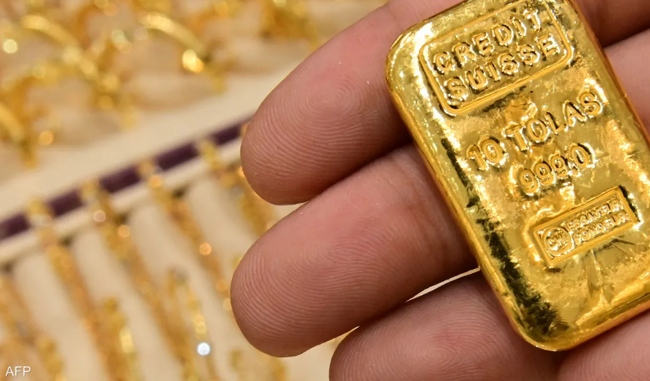 ارتفاع أسعار الذهب وسط توترات الشرق الأوسط وتوقعات بخفض الفائدة