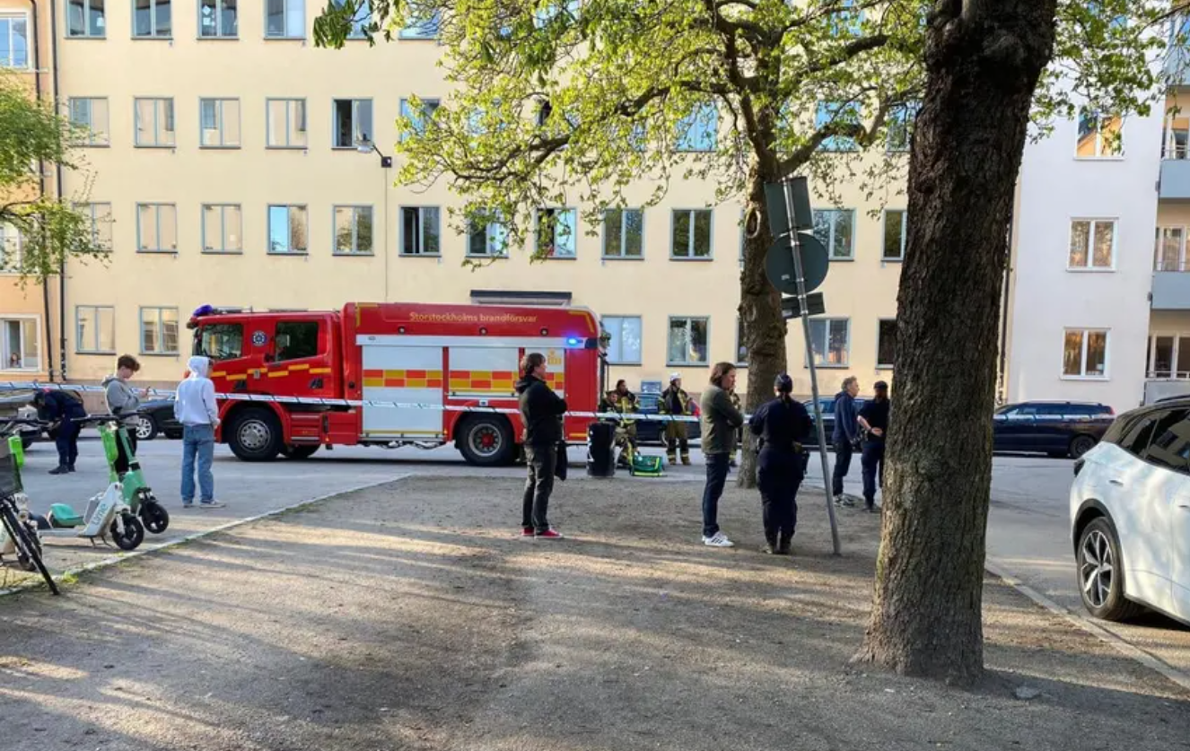 جريمة قتل في وضح النهار في ستوكهولم والشرطة تحتجز مطلوبين
