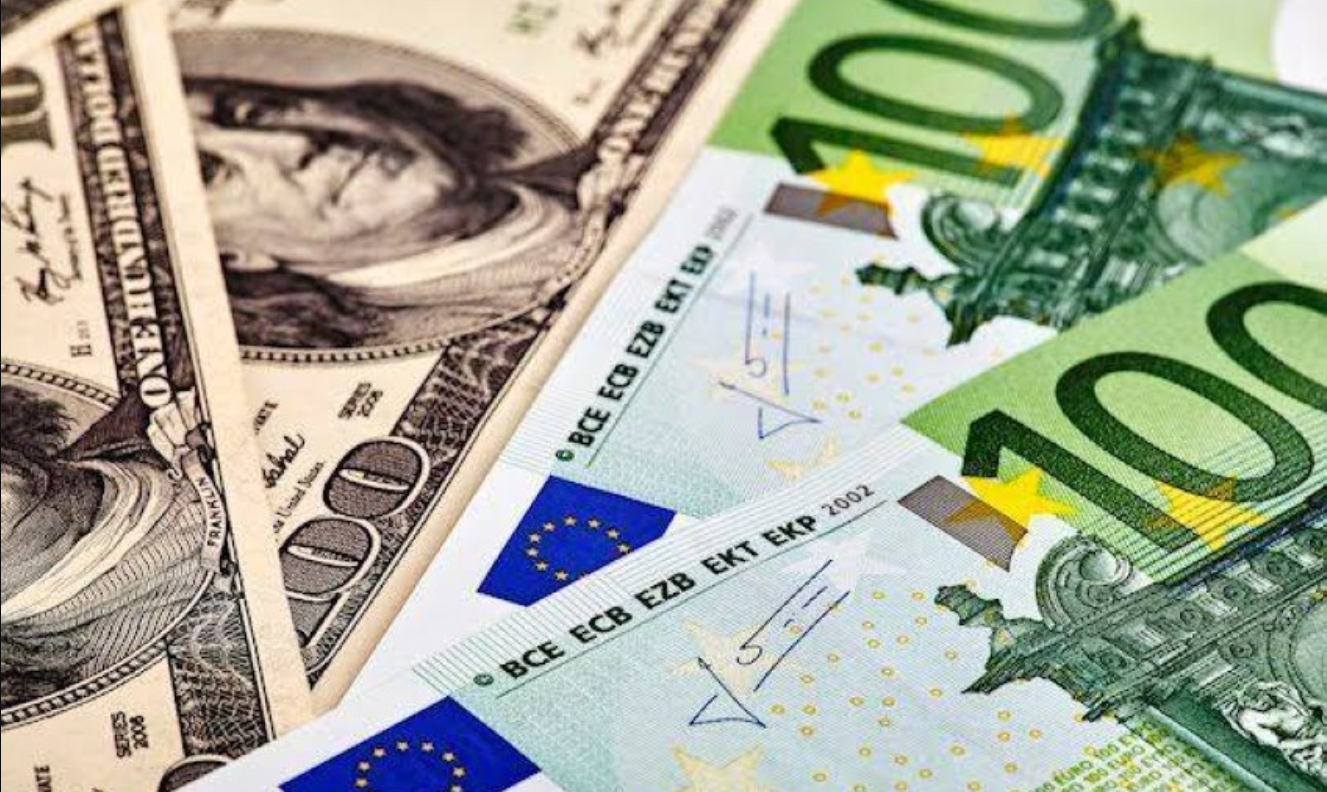 هبوط الدولار أمام اليورو والين مع ترقب تقرير التضخم الأمريكي