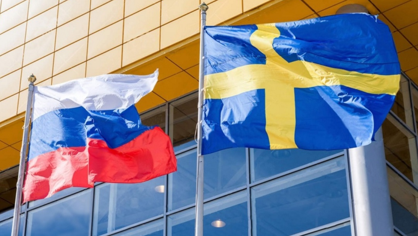 روسيا تخترق أقمارًا صناعية سويدية ورئيس الوزراء يعبر عن استنكاره