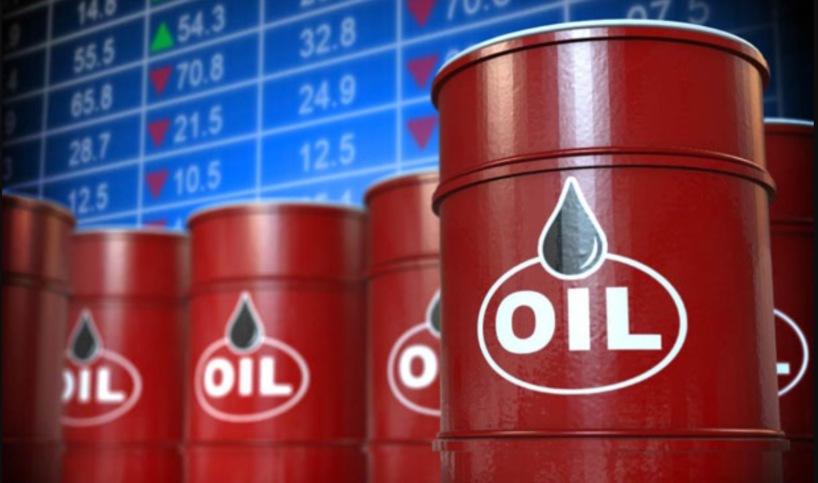 النفط يواصل الهبوط مع ارتفاع الدولار وتأثر الأسواق