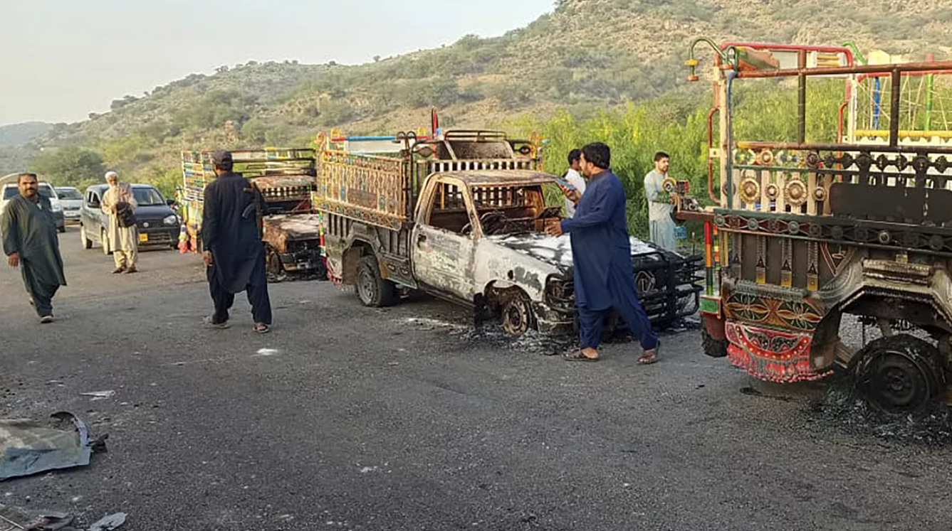 مقتل 37 شخصًا في هجومين مروّعين جنوب غرب باكستان وسط تصاعد التوترات